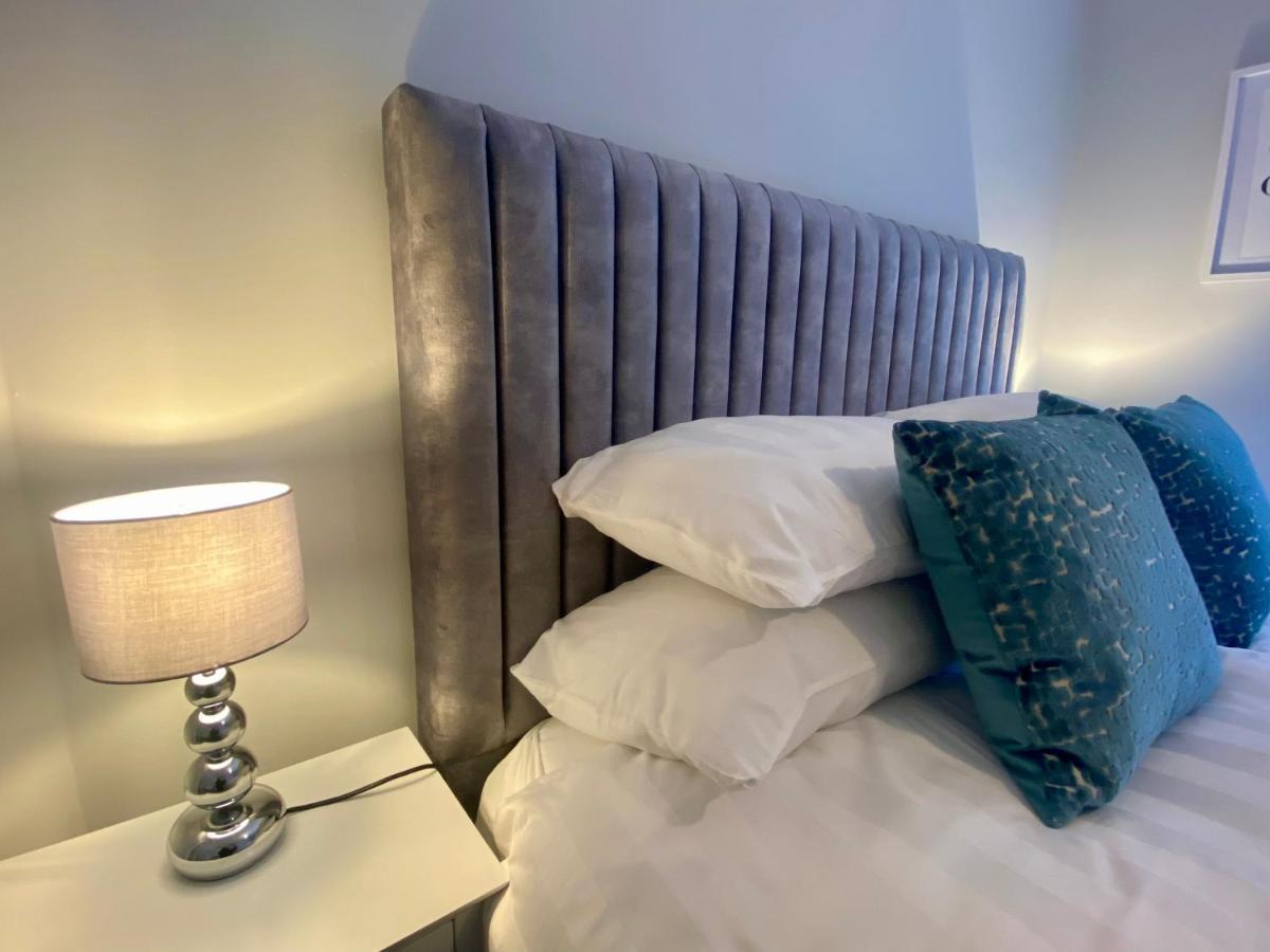 Superb City Centre Apartment Within The City Walls Йорк Экстерьер фото